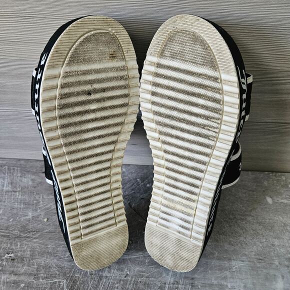 Juicy Couture Dawna Platform Slide Sandal Black White Double Strap Women Size 8 - Picture 10 of 11